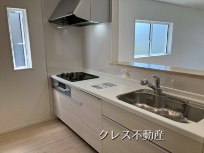【設備】 | 飯田グループ販売戸数全国7位の現地販売会社です【さいたま市桜区道場１-８-１８付近】 | 浴室乾燥・暖房・涼風・換気と機能充実！
雨の日のお洗濯もはかどります。暖房機能は「ヒートショック」の予防にも◎