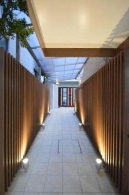 桐栄グランデの外観|和モダンのお洒落な共用部