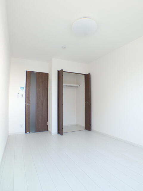 セントラルコート松戸の居間・リビング