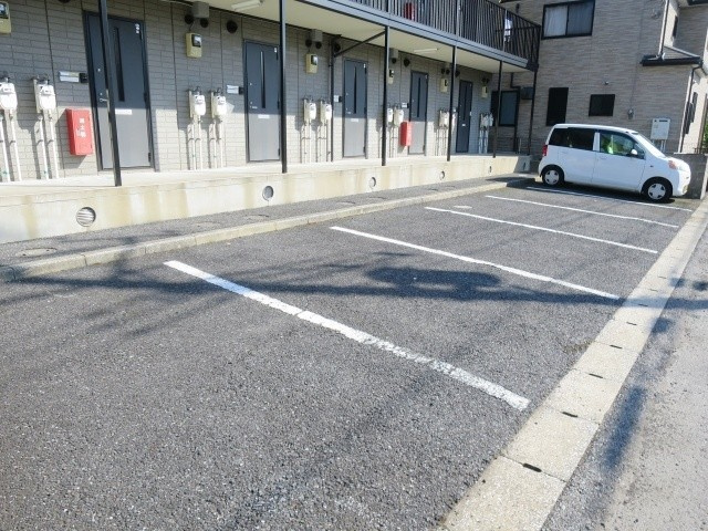 【駐車場】 | オプス・なのはな