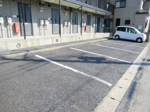 【駐車場】 | オプス・なのはな