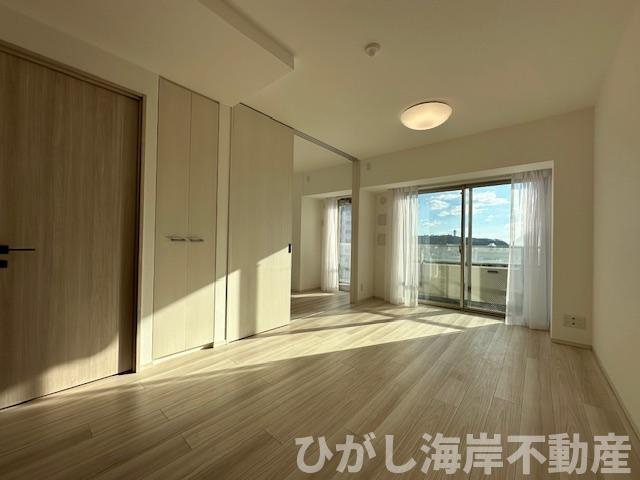 ヴェレーナ江ノ島の居間・リビング|新規リフォーム完了！　11.2帖　LDK