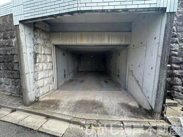 藤沢市片瀬1丁目　売地の外観|カースペース