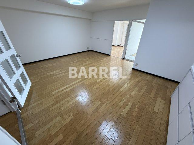 コンドミニアム千里中央の居間・リビング