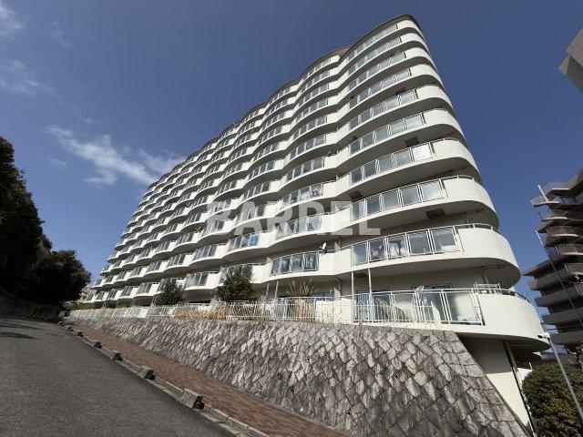 コンドミニアム千里中央の外観