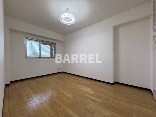 コンドミニアム千里中央の寝室