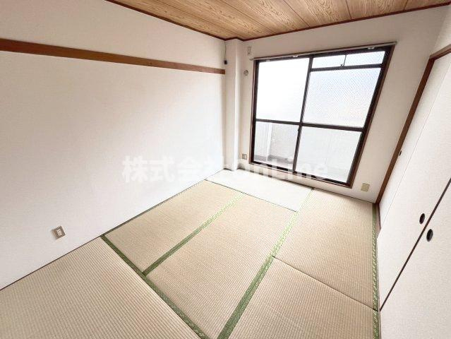 コンフォート青山の和室