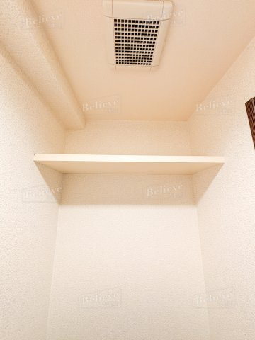 リード中央町の内装