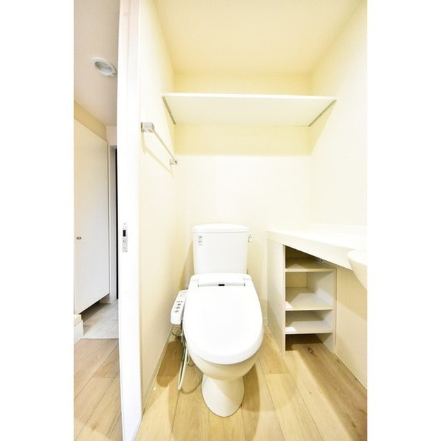 練馬区氷川台４丁目の賃貸マンションのトイレ