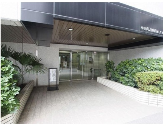 ★仲介手数料無料★東建島津山南ハイツ（新規リノベーション済み）のエントランス
