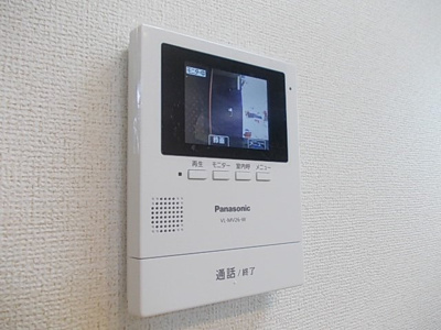 【セキュリティ】 | シャンフルール・アイ | モニター付きインターホンです
