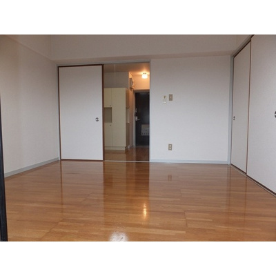 【その他】 | 成城ロイヤルマンション | 居室③