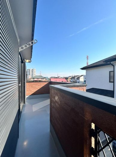 平塚市田村5丁目　中古戸建のバルコニー|落ち着いた時間を過ごせるバルコニーです