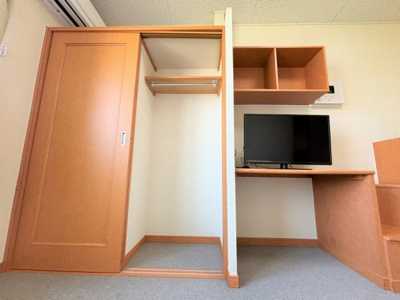 【内装】 | レオパレスきんもくせい | クローゼット