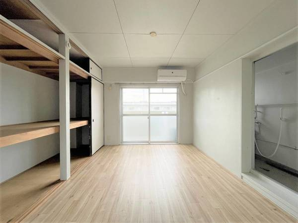 ビレッジハウス川内1号棟の居間・リビング|ビレッジハウスの同一物件・同一タイプの間取りの写真です