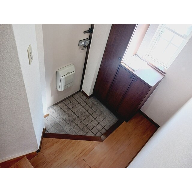 セトル・カンフォタブルの玄関