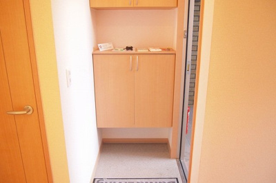 【玄関】 | アンアミ | 玄関