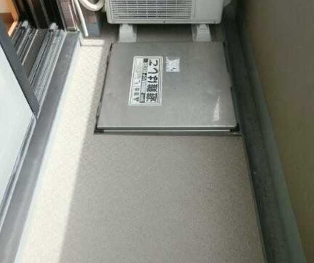 フェニックス三軒茶屋　駅近　家具家電付き　ネット無料のバルコニー