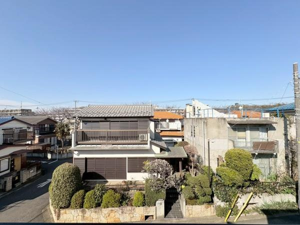 横浜市都筑区東山田４丁目の新築一戸建のその他|現地からの眺望です。風通しが良くて窓を開けて過ごしたい方にもおすすめな住戸です。