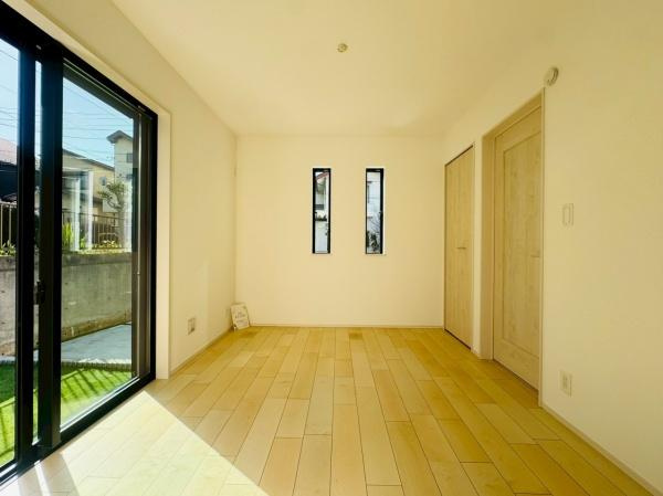 横浜市都筑区東山田４丁目の新築一戸建の洋室|ご趣味のお部屋としても使える広さの洋室です。