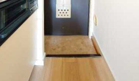 スカイハウス　礼金０　ネット無料　学生さんオススメの玄関