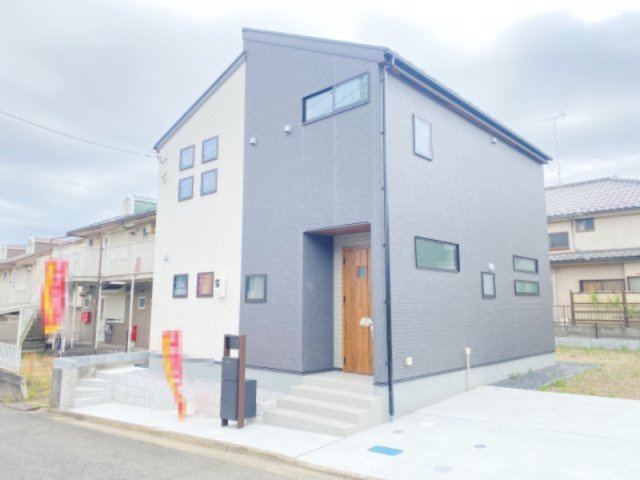 祝成約済み　八王子市　久保山町　新築戸建て　2期の外観|～仲介手数料無料☆八王子ひなた不動産～八王子市久保山町　新築戸建て