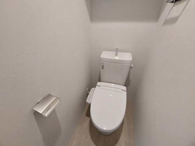 プレサンス太閤通ファシールのトイレ|※同物件他部屋写真
反転の場合有