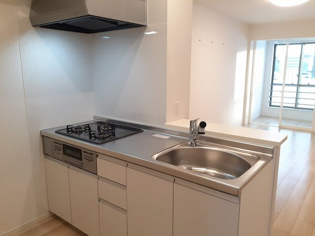 プラウド　横田Ⅲのキッチン|お料理しやすいキッチンです