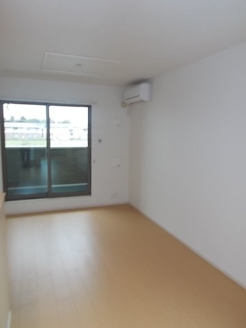 ネオ・ガジュマルＢの居間・リビング