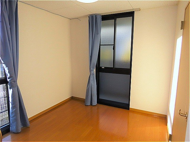 レオパレスプレジール城北Ｂの寝室|2部屋ある間取りです