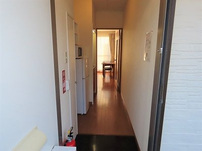 レオパレス神田町の玄関|玄関からのアングルです