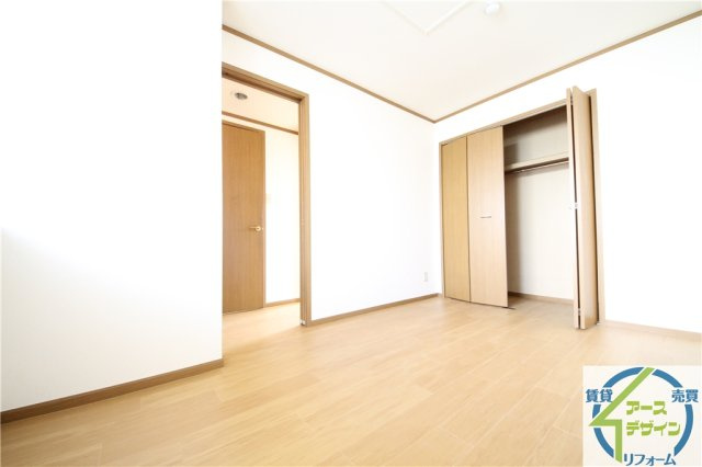 ビレッジコートⅡの洋室