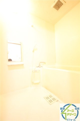 ビレッジコートⅡの浴室