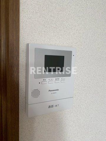 DUPLEX 国王82の洋室