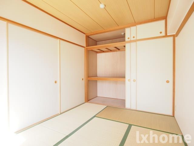 コスモ茨木上穂積の和室