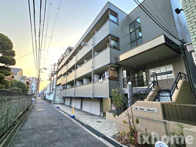 モアクレストの外観