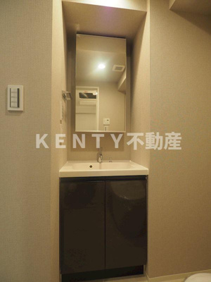 【洗面所】 | レジディア蒲田プレイス | ゆったりとスペースのある洗面所