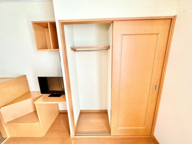 レオパレスフォレスト　浅羽野の内装|おしゃれな内装です