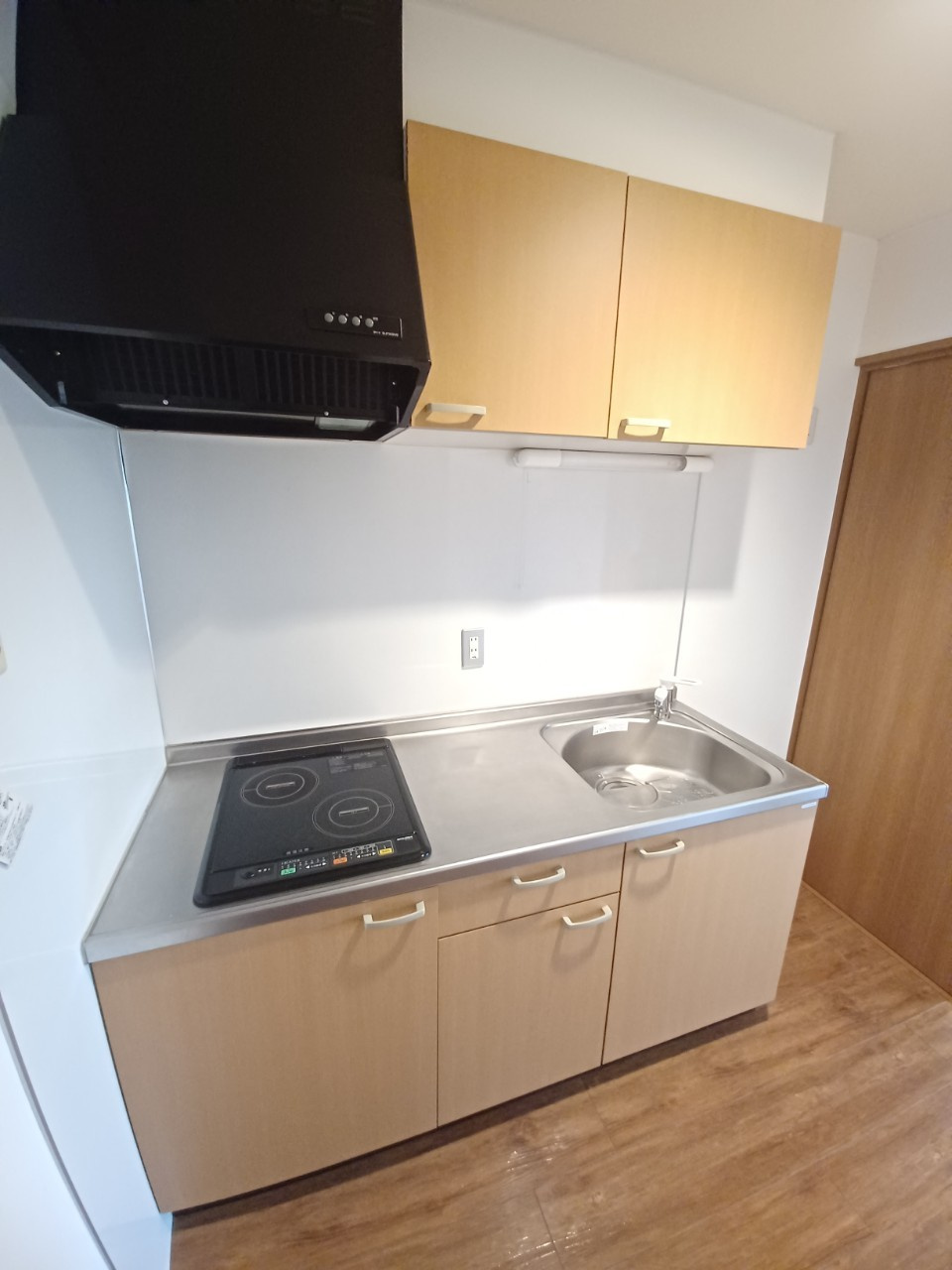 アルメゾンロシニョールのキッチン|コンパクトなキッチンで掃除もラクラク