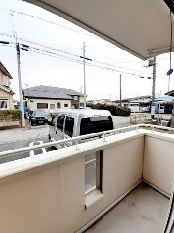 サンシャイン　ヒルズのバルコニー|お洗濯にも便利なバルコニー付き