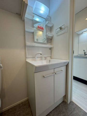 フォレストコート飯能の独立洗面台|使いやすい独立洗面台です