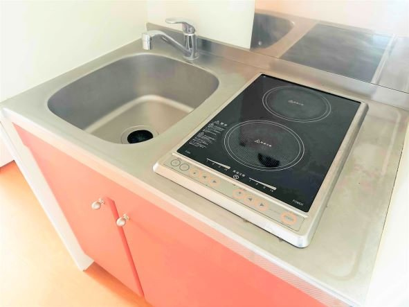 レオパレススカイクレインのキッチン|お料理しやすいキッチンです