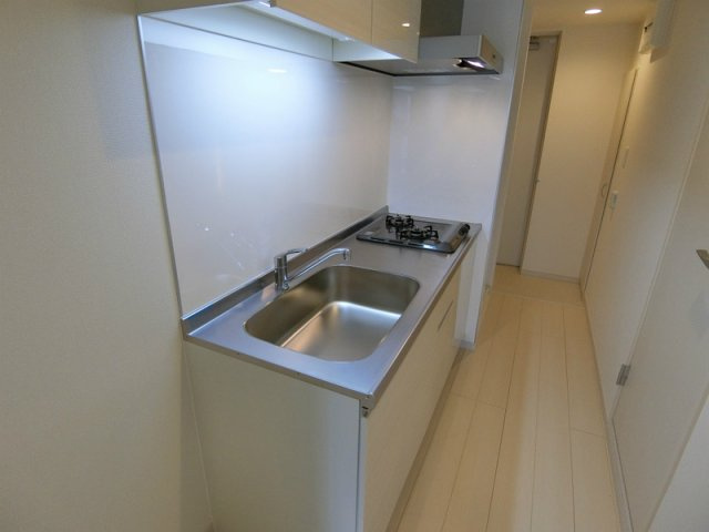 リブリ・コウゲン所沢のキッチン|コンパクトなキッチンで掃除もラクラク