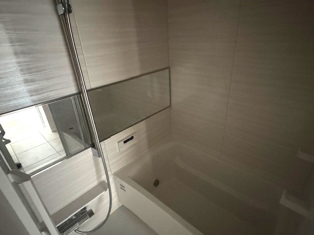 前川公園ローヤルコーポの浴室|きれいなお風呂です