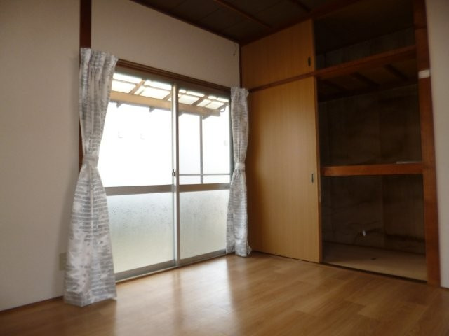 倉敷市酒津の一戸建ての寝室|洋室