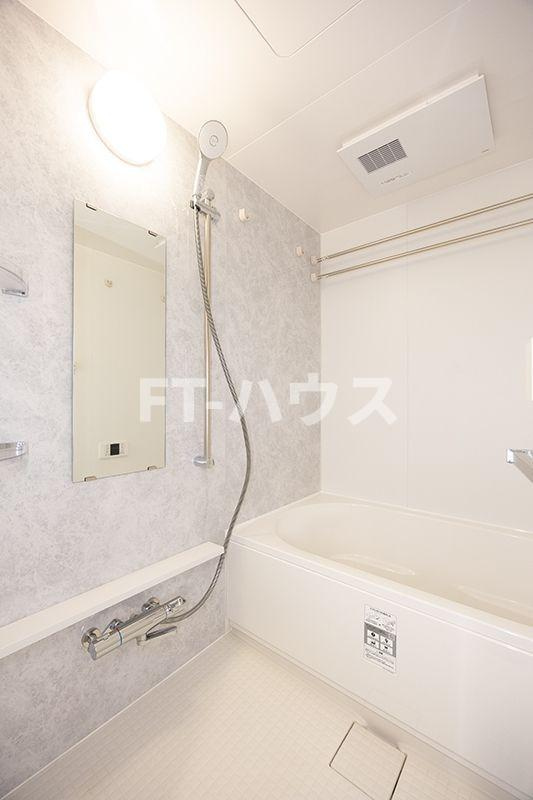 スカイグランデ津田沼の浴室