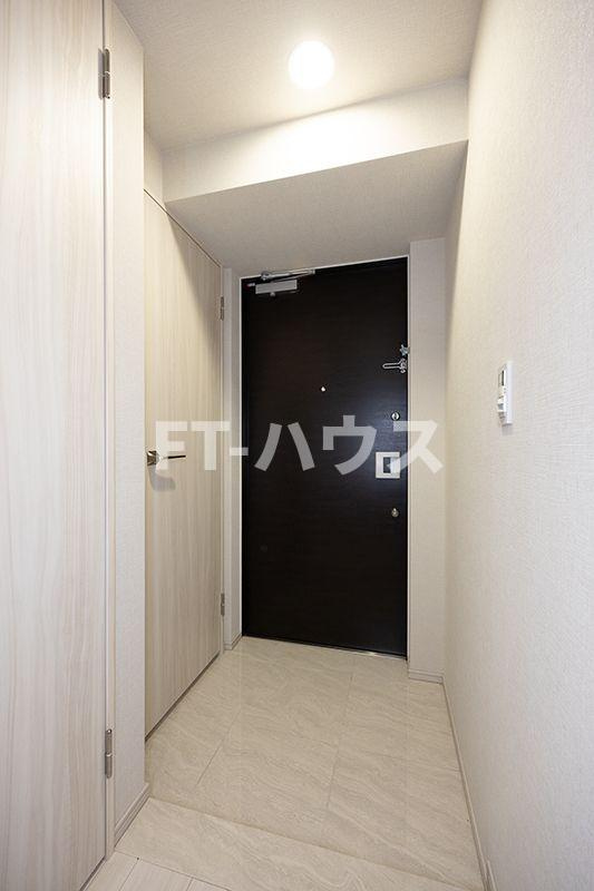 スカイグランデ津田沼の玄関