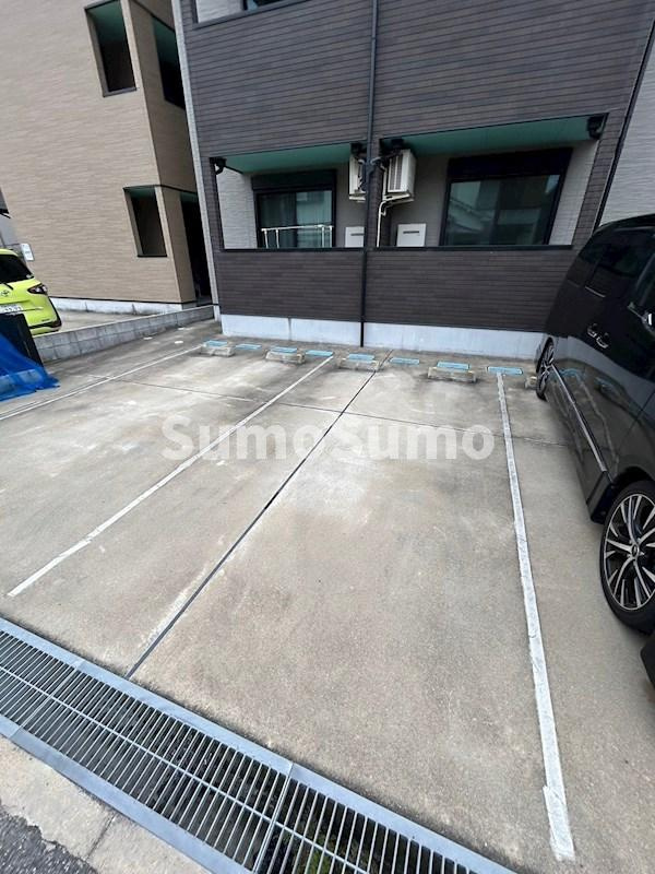 ディアマン元浜の駐車場|駐車場があります