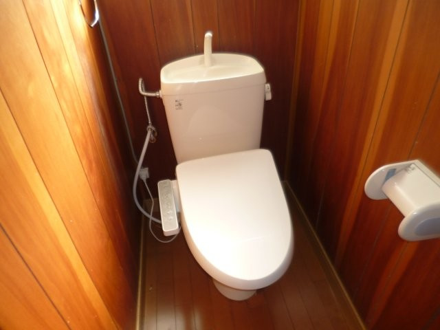 酒津多田貸家　西のトイレ|ウォシュレット