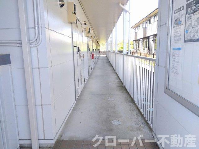 レオパレス華のエントランス